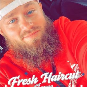 Meet your Posher, Joshua